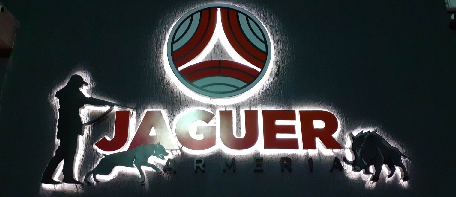 Corpóreas iluminadas